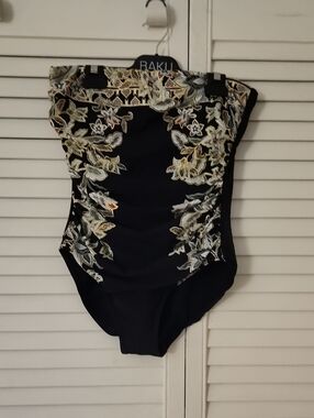Miraclesuit Black Swimsuit with Gold Shell Tag Bandeau Strapless. No Straps.
